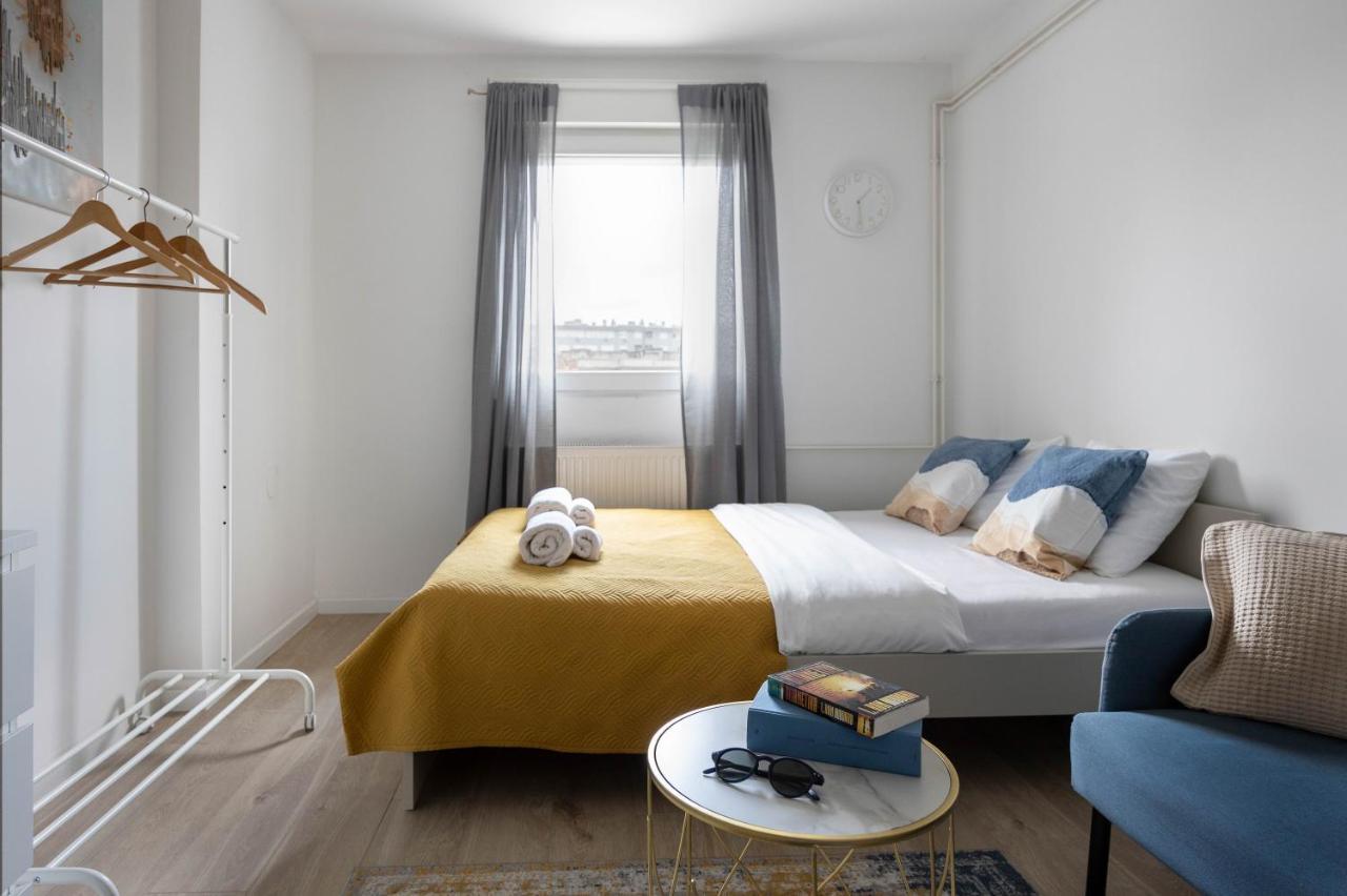 Appartement Bright And Modern Studio Near City Center à Zagreb Extérieur photo
