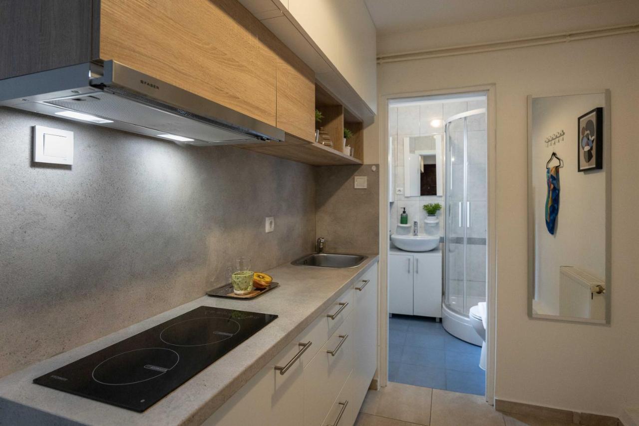 Appartement Bright And Modern Studio Near City Center à Zagreb Extérieur photo